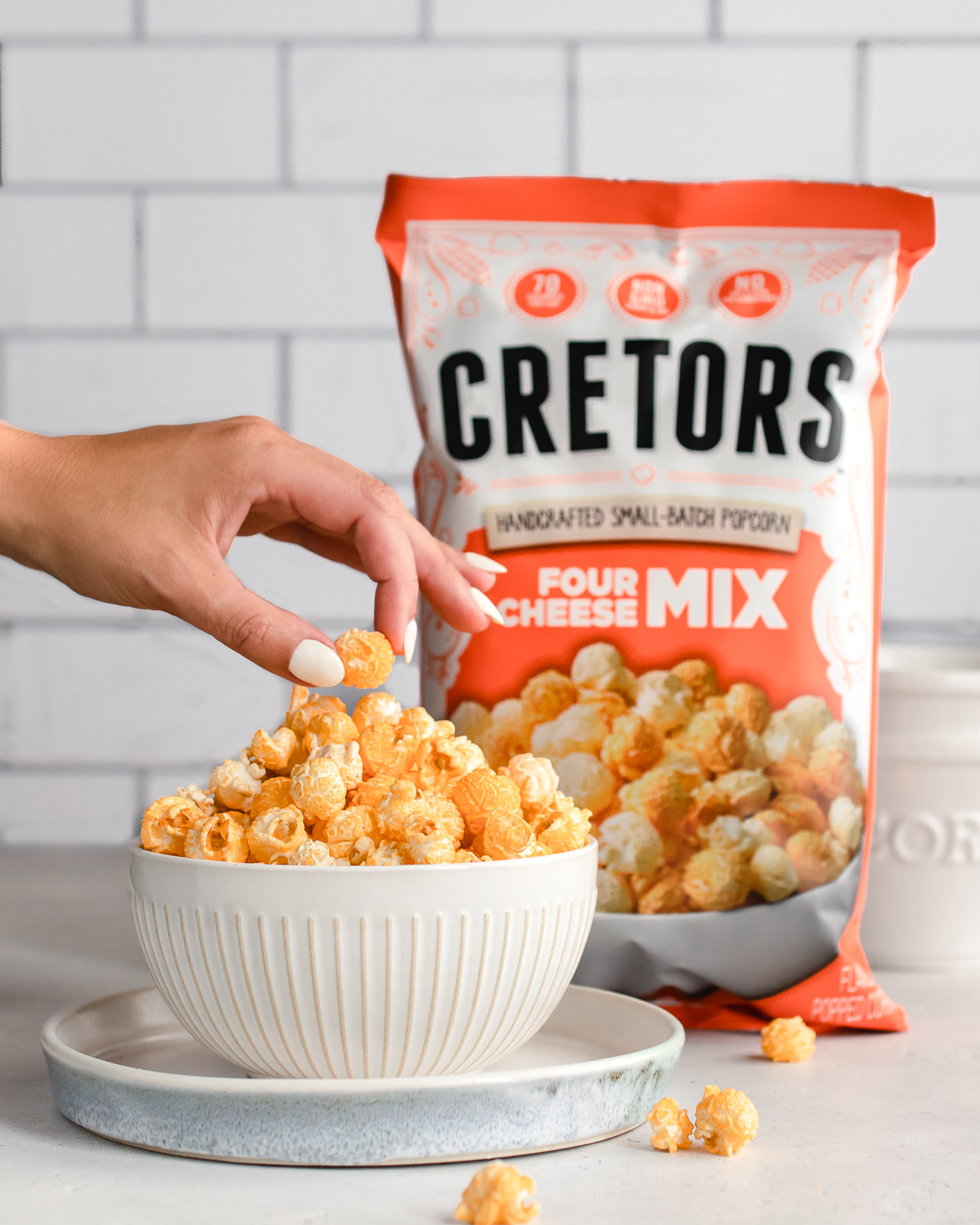 CHARMZONE 4個セット　ぽんこつ Four Cheese Mix Popcorn | G.H. Cretors